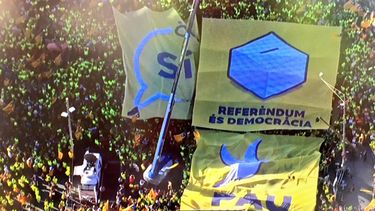 El independentismo catalán se mide en masiva movilización a dos semanas del referéndum