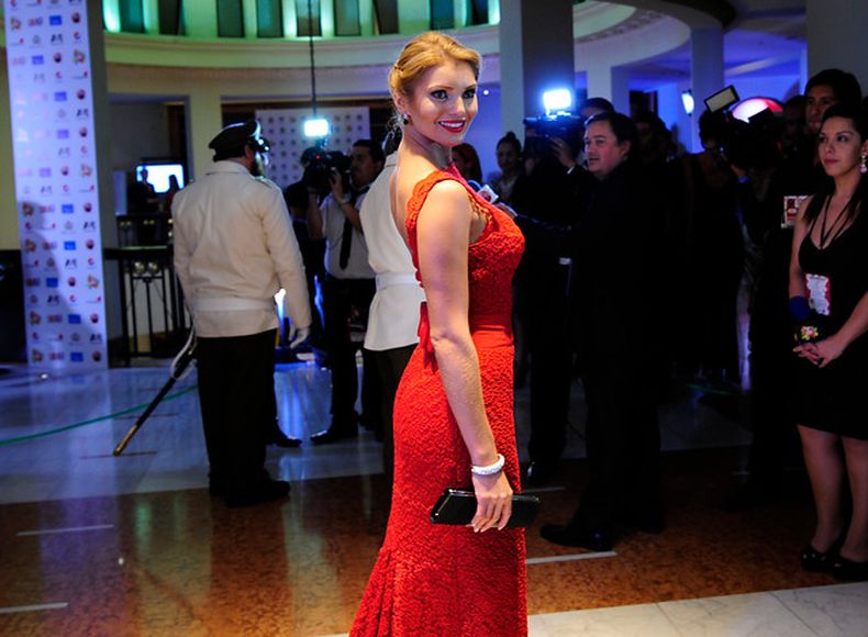 A_UNO_372405_756d9.jpg