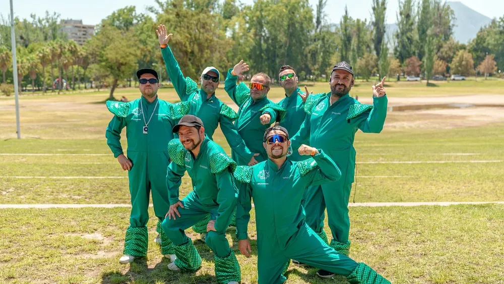 Hagamos que pase: La cumbia trash metal de Sinergia que hace reflexionar sobre la contingencia política mundial