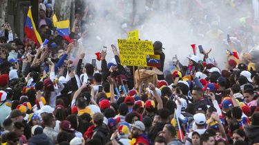 Piden evaluar cierre de fronteras y campamentos provisorios por nueva ola migratoria venezolana