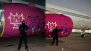Grafitero rayó avión en el Aeropuerto de Pudahuel - Redes sociales Grafitero rayó avión en el Aeropuerto de Pudahuel - Redes sociales