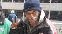 VIDEO| No soy un vago, soy un ser humano: El emotivo testimonio de una persona en situación de calle