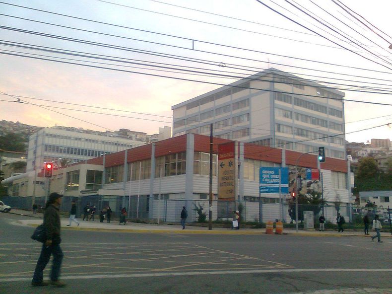 Hospital_Van_Buren_07 1.jpg