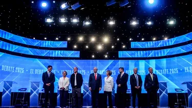 El Desconcierto | 25196 debate archi.webp
