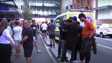 Hombre es abatido por la policía tras asesinar a puñaladas a seis personas en Sidney