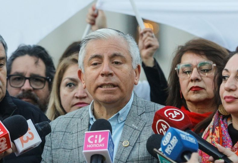 Carlos Diaz 1.jpg