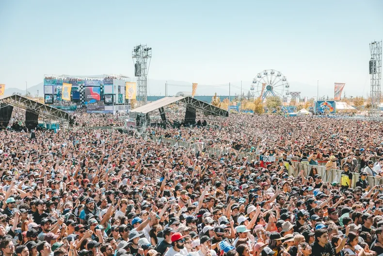 se revelan los horarios de lollapalooza chile 2025  asi sera cada jornada.webp