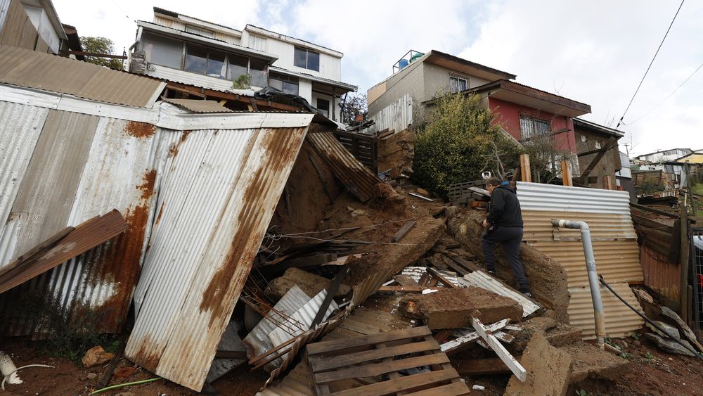Población Manuel Bustos, Viña del Mar, región de Valparaíso. El temporal arrasó con varias viviendas.&nbsp;