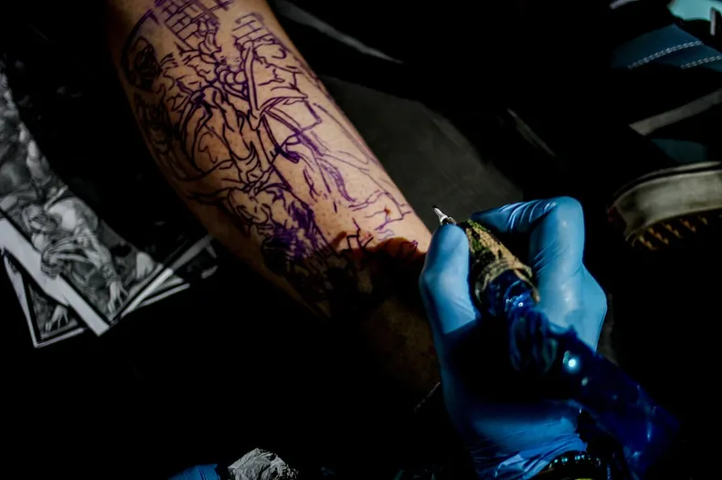 12991 tatuaje.webp