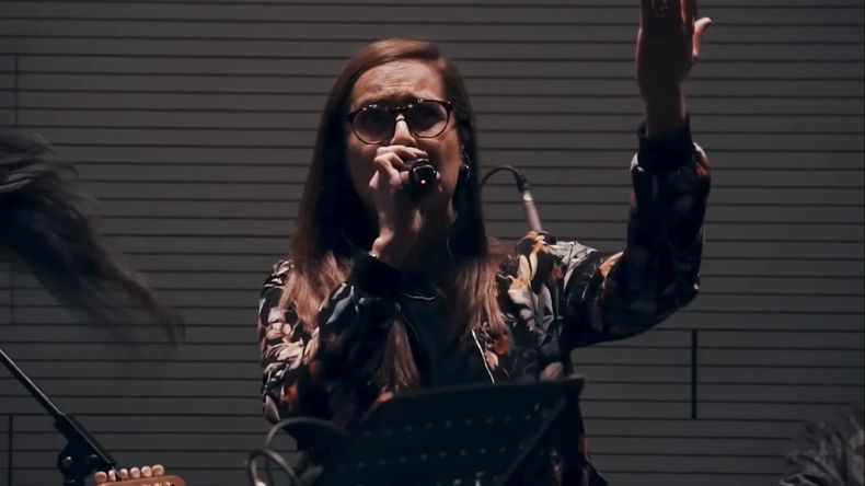 natalia valdebenito cantante.jpg
