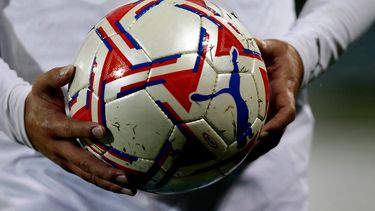 Futbolista no logra “bajar funa” por no asumir paternidad: No hay vulneración de derecho