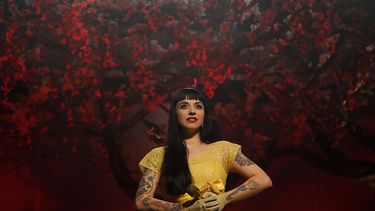 Mon Laferte: La gente tiene que entender que el feminismo es un tema de la sociedad completa