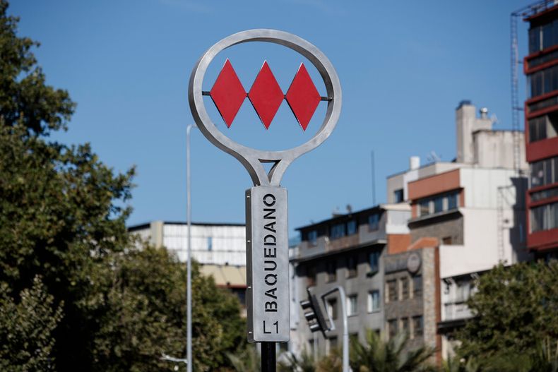 ahora  metro inhabilita 7 estaciones de linea 1 por persona en la via  revisa opciones de viajes.jpg