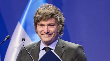 Gobierno de Milei aumenta la crisis en Argentina: Disuelve la Administración de Puertos y despide a casi todos