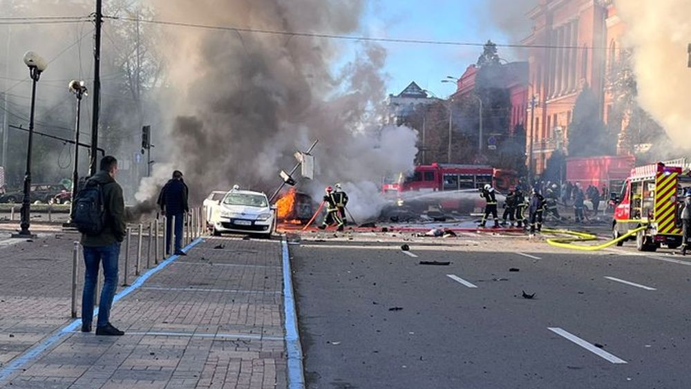 Rusia bombardea Kiev y varias ciudades de Ucrania en masivo ataque que dejó muertos