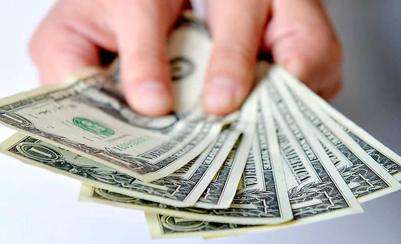 dolares.jpg