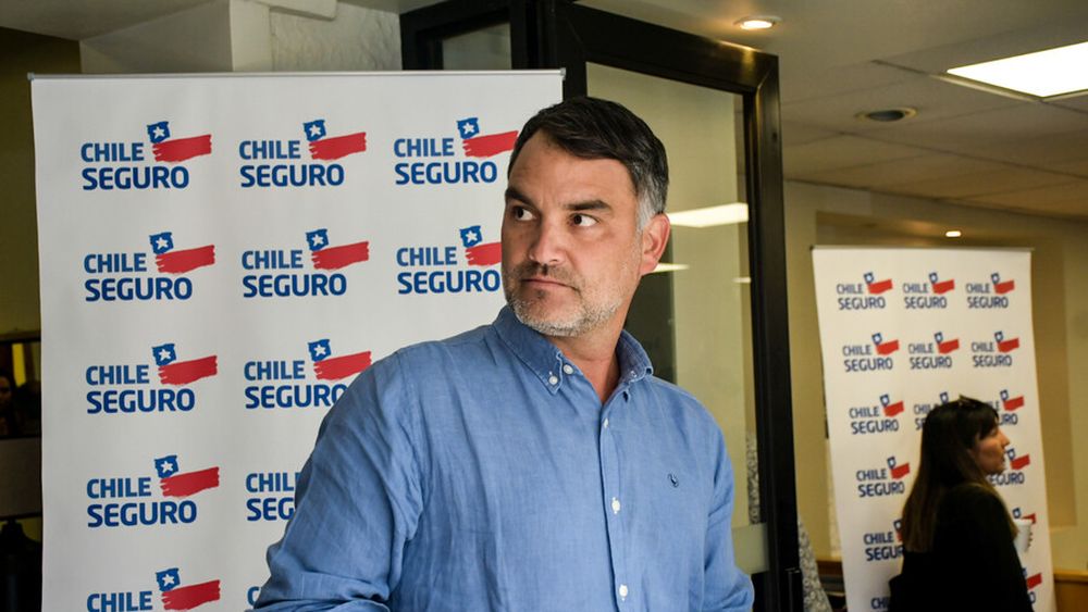Macaya confiesa que estaban “ideológicamente obligados” a rechazar reforma tributaria
