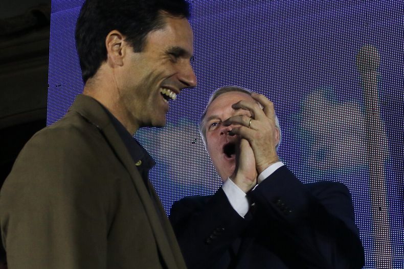 A_UNO_1460244.jpg