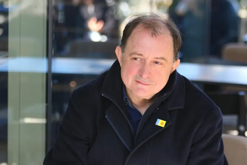 19658 a uno 1588099.webp