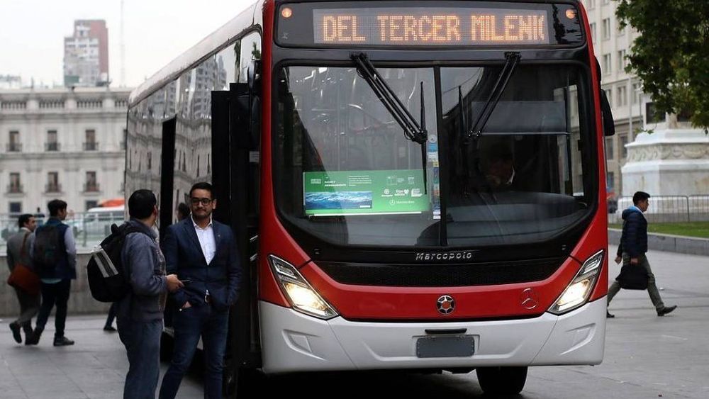 Red: El nuevo nombre del Transantiago que costó una asesoría creativa de alto impacto de $550 millones