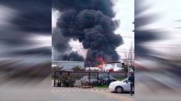 VIDEO| Incendio en planta de Gasco en Maipú es contenido: Confirman dos heridos