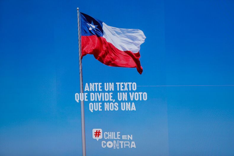 Aficeh del En contra presentado por el PS.jpg
