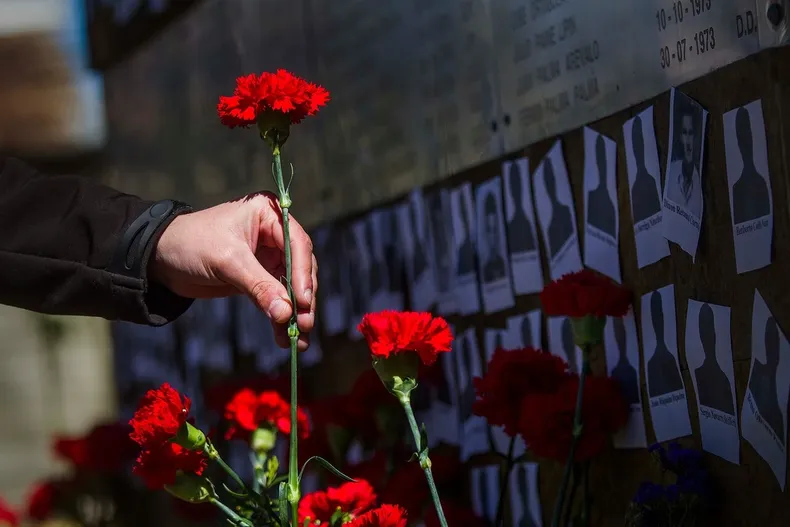 tras medio siglo padre cuyo hijo de 5 meses fue asesinado por la dictadura en redada sera indemnizado con 70 millones.webp