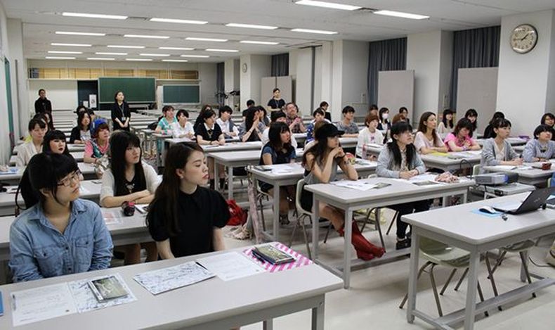 japon manipulo examenes de acceso para admitir a menos mujeres en medicina 6573_620x368.jpg