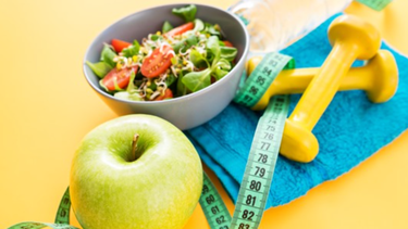 ¿Comienzas la dieta post 18?: Advierten riesgos de pérdida excesiva de calorías y ejercicio repentino