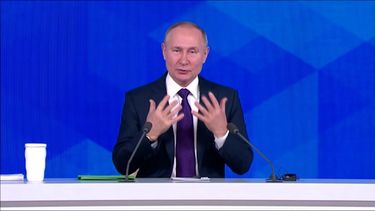 Vladimir Putin advierte que es imposible marginar a Rusia