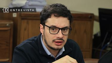 Jaime Sáez (FA) y tensión oficialista por Venezuela: “Es inconducente trasladar un conflicto externo al propio gobierno”