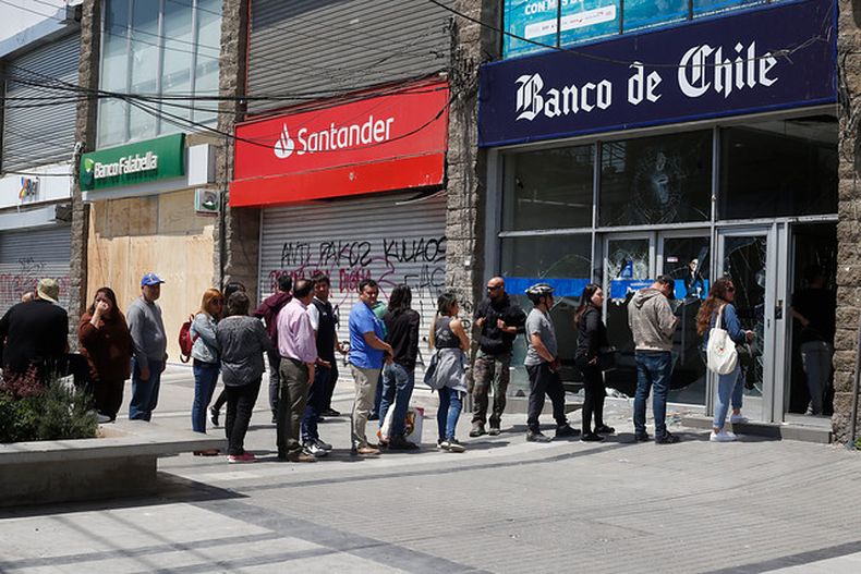 Bancos Agencia Uno.jpeg