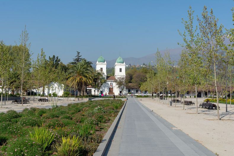 4729 parque los dominicos las condes.jpg
