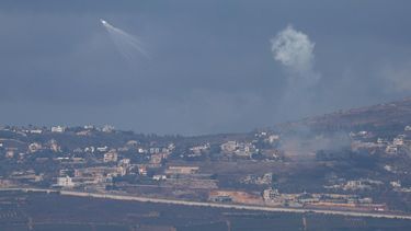 Israel hace crecer la tensión mundial por una guerra a gran escala: Atacó de forma terrestre a El Líbano