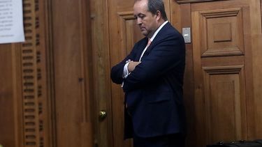 “Feministas de cartón”: El duro emplazamiento de exministra de la Mujer por Ángel Valencia