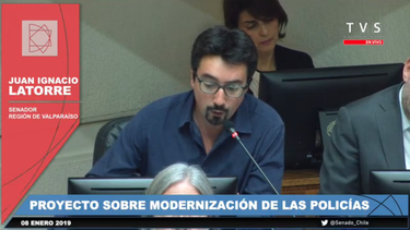Senador Latorre se las canta claritas a Chadwick: “Carabineros no está en paz con el hecho de que usted siga siendo ministro del Interior”