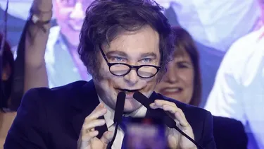 Milei da vuelta las expectativas y consigue un contundente triunfo con 40% de apoyo en las elecciones legislativas