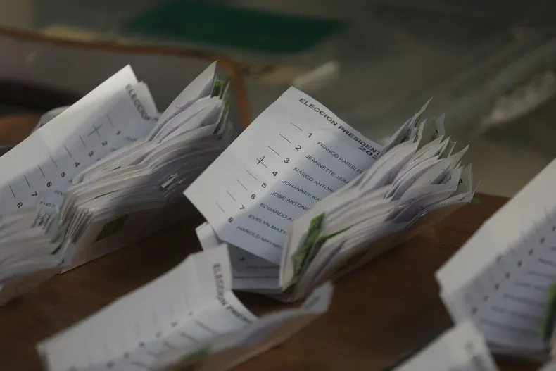 27318 a uno 1700574.webp