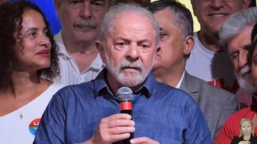 Lula da Silva comienza a darle forma a su gobierno en Brasil y nombra primeros ministros