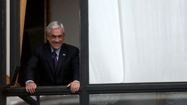 Piñera corrige sus dichos sobre la industria de la educación y llama la atención a sus críticos: No se queden empantanados en cualquier cosa