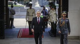 ¡Renunció!