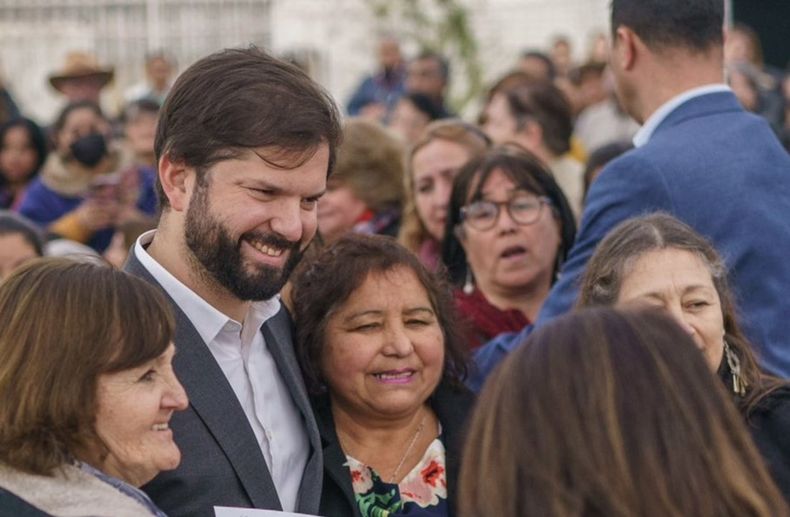 Boric 5.jpg