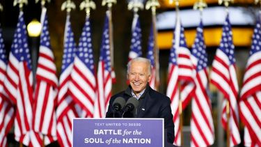 Biden comienza a reunificar a familias de inmigrantes separadas por Trump