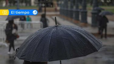 Lluvia en Santiago: La Región Metropolitana pasaría de los 30°C a chubascos en pocos días