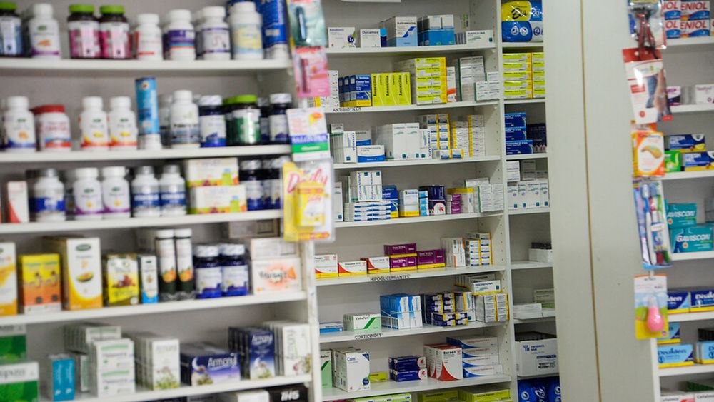 Fármacos sin control y registros: Más de 500 millones en medicamentos vencidos en Cenabast