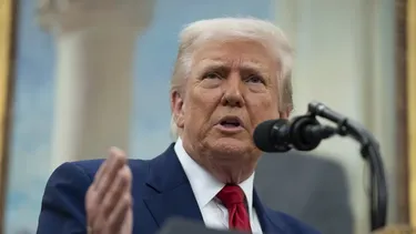 Trump frena tramitación de visas de estudiantes extranjeros: Investigará redes sociales antes de autorizar ingresos