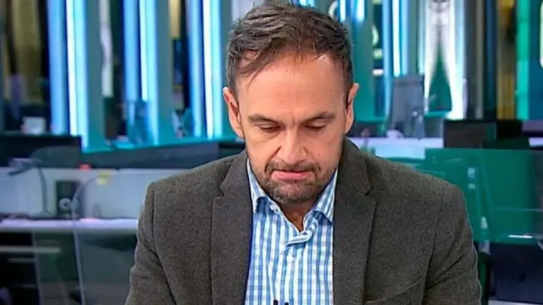 tras las pifias que recibio y bajarlo de la coanimacion en vina 2025  mega toma decision con rodrigo sepulveda.webp