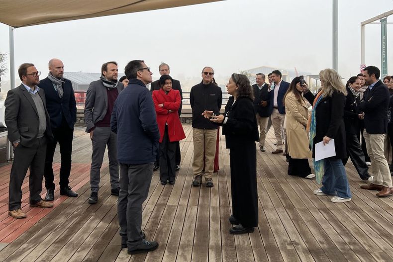 La visita se centró en la sostenibilidad y la inteligencia artificial aplicadas a la construcción, promoviendo la innovación y el escalamiento de soluciones.