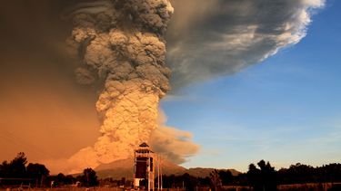 Experto habla sobre la relación de terremotos y erupción de volcanes tras lo sucedido en Kamchatka, Rusia
