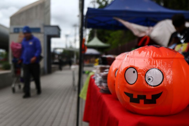 para este halloween  sernac entrega 5 recomendaciones para la compra responsable de dulces.jpg